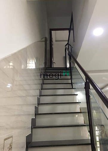 Hình ảnh Cho thuê nhà nguyên căn 222/12 Chu Văn An, F.12, Q. Bình Thạnh