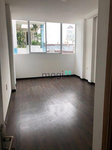 Hình ảnh Cho thuê nhà Mặt Tiền 110 Bà Hạt phường 9 Quận 10