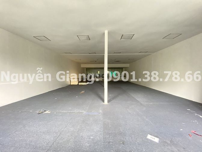 Hình ảnh (300m2) - 44tr Kho Trần Não 🏦 --> rẻ nhất.--> hàng hiếm .