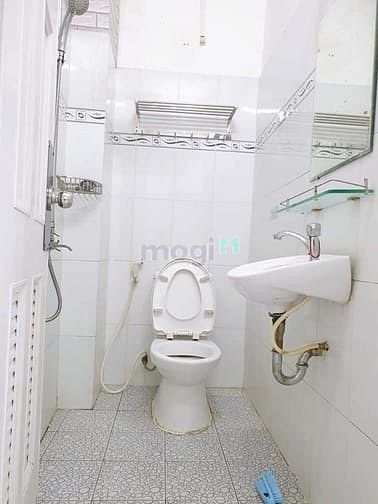 Hình ảnh Bán Nhà 4m x 15m, Lạc Long Quân, Tân Bình chỉ 4 tỷ 15