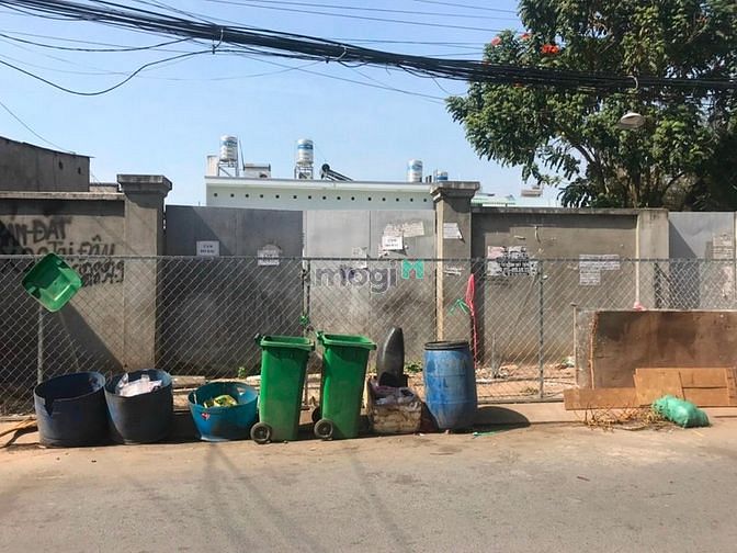 Hình ảnh Cần bán đất MT Hàng Tre cách Lê Văn Việt 50m 10x21 thổ cư 100%