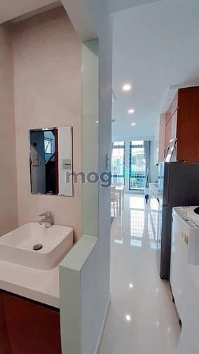 Hình ảnh Mb6623 nạp rút nhanh chóng 1PN nội thất siêu sang, ban công thoáng mát, cách Lotte 400m