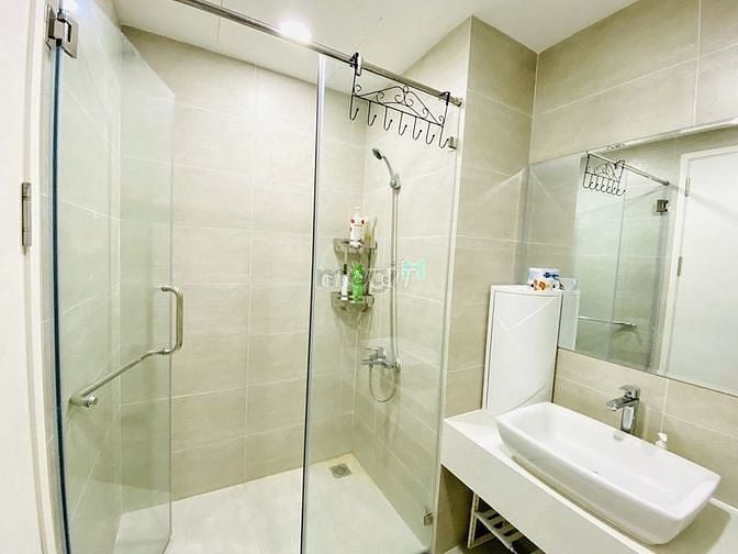 Hình ảnh Cho thuê căn 1PN, 32m2 - Central Premium, Q8, Có máy lạnh, rèm, bếp...