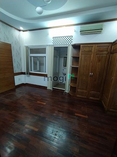 Hình ảnh Cho thuê nhà đường Đồng Đen quận Tân Bình 8,1x22m