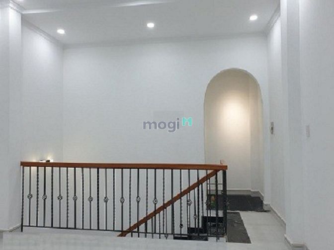 Hình ảnh Cho thuê nhà đường Bàu Cát 2 quận Tân Bình 8,1x24m