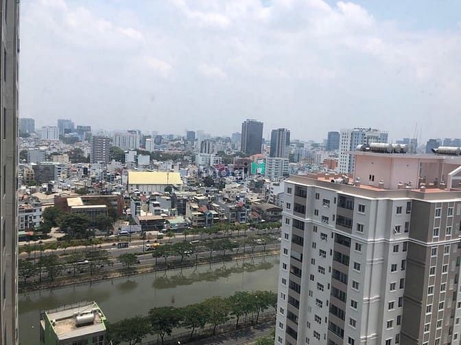 Hình ảnh Cần bán Trang Chủ MB66.COM / Đăng Ký Tặng 66K 2PN The Gold View, 90m2,Q4, full nội thất, view bitexco