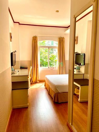Hình ảnh MT Độc Lập Quận Tân Phú, 110 m2 (5.5m x 20m), 16.5 Tỷ
