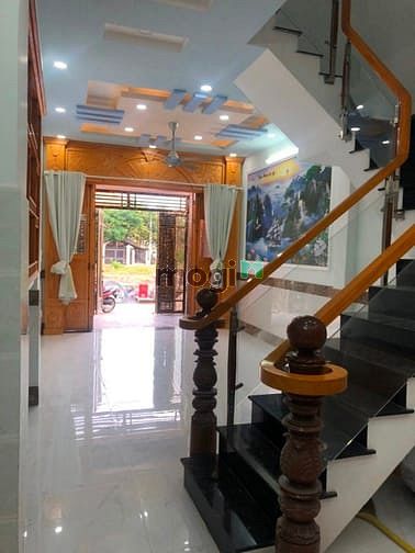 Hình ảnh Cho thuê nhà nguyên căn 48/2 út tịch , quận tân bình.DTSD 250m2