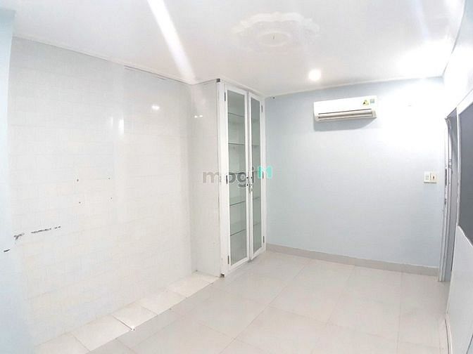 Hình ảnh Phòng Máy Lạnh, Tủ Đồ. DT: 17m2 Quận 7 - An Ninh, Yên Tĩnh