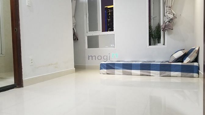 Hình ảnh Phòng trọ nội thất cơ bản ngay sát Lotte Quận 7