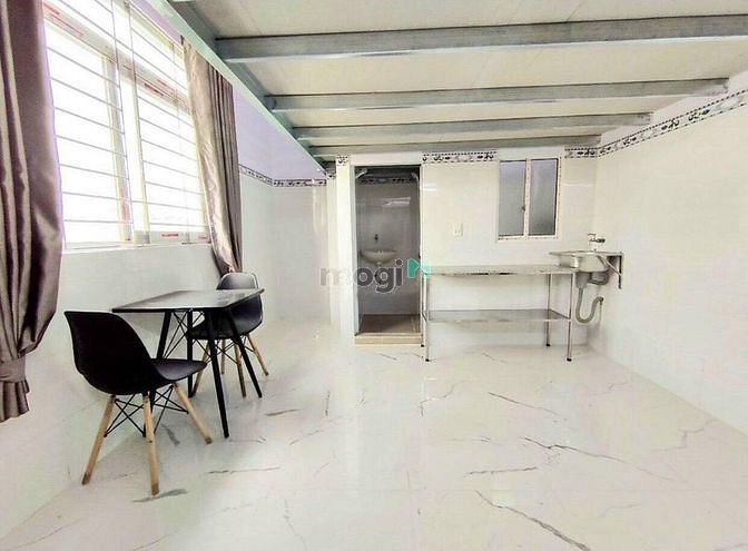 Hình ảnh Phòng mới xây gác lớn, Thoáng mát sạch sẽ, Quận Tân Bình