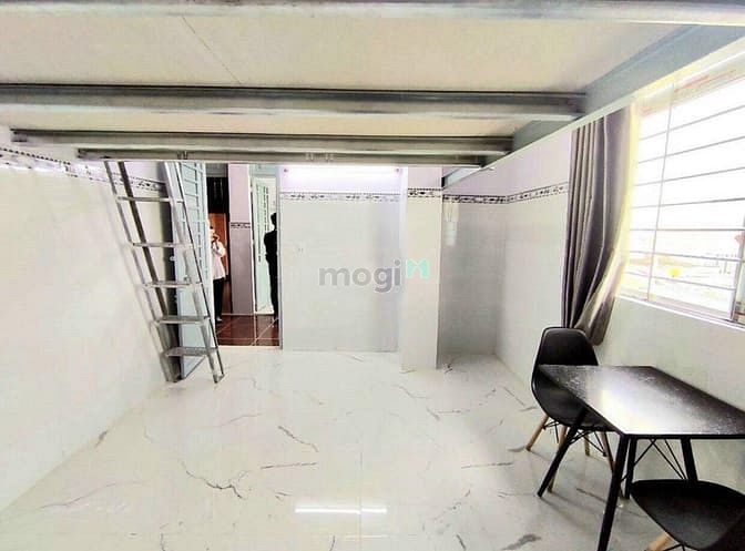Hình ảnh Phòng mới xây gác lớn, Thoáng mát sạch sẽ, Quận Tân Bình