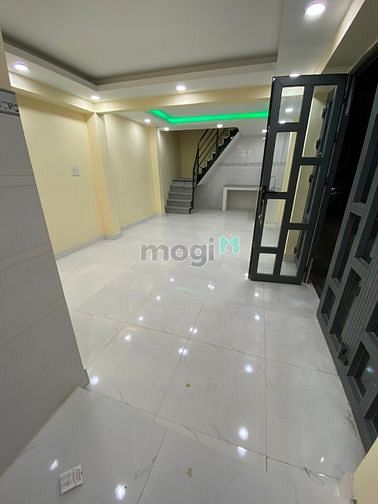 Hình ảnh cho thuê nhà hẻm CMT8 P5 1Trệt 1Lầu 32m 11tr