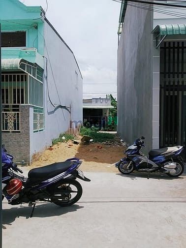 Hình ảnh Bán nền thổ cư 2 mặt tiền cấp phép xây dựng chính hẻm 115 Cmt8