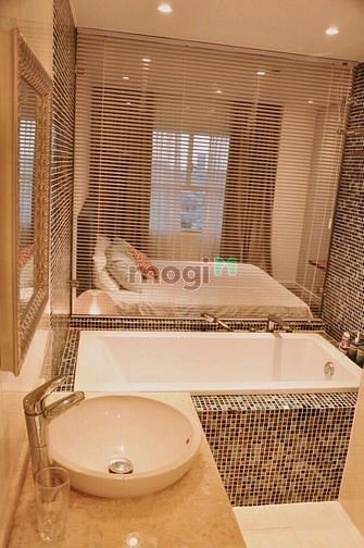 Hình ảnh Đang cần cho thuê CHCC Sunrise City 2 phòng ngủ, 2WC