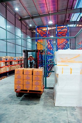 Hình ảnh Kho Hàng Trung Tâm Diện Tích Thuê Lớn Nhỏ 10NV Nhập Xuất, Kho Mát 25độ