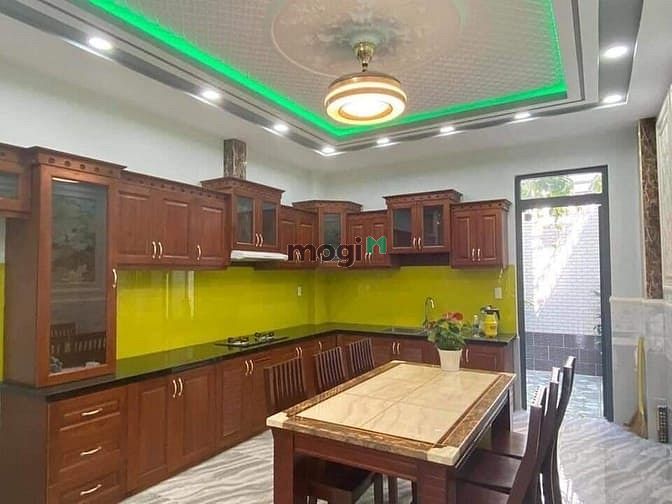 Hình ảnh Siêu Phẩm Âu Cơ Hẻm Ô Tô thông 5m DT 4 tầng 6.5 tỷ.