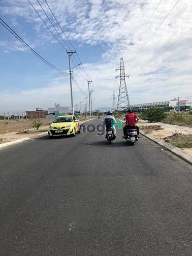 Hình ảnh Bán đất Hòa Quý, thuộc khu dân cư bệnh viện Quốc Tế Đà Nẵng, hơn 1 tỷ
