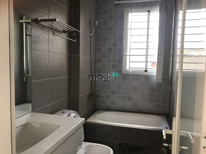 Hình ảnh Cho thuê nhà Hồ Biểu Chánh, Phú Nhuận, 3.3x20m, 1 trệt 2 lầu.