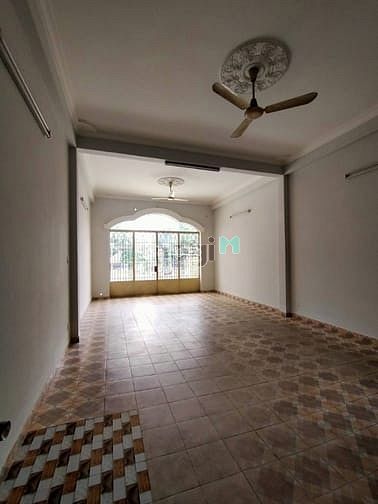 Hình ảnh Cho thuê nhà 48B Cộng Hoà p4 tân bình