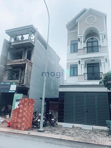 Hình ảnh Thanh Lý 16 nền đất và 3 lô góc đường Nguyễn Cửu Phú,sát bên Aeon Mall