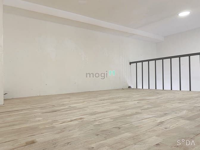 Hình ảnh CH Mini mới xây  sạch sẽ, có thang máy & máy lạnh ở Cộng Hòa Tân Bình