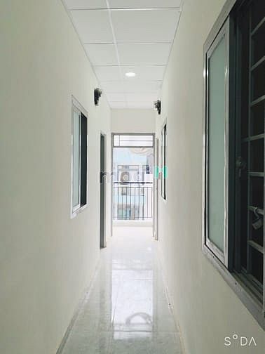 Hình ảnh CH Mini mới xây  sạch sẽ, có thang máy & máy lạnh ở Cộng Hòa Tân Bình