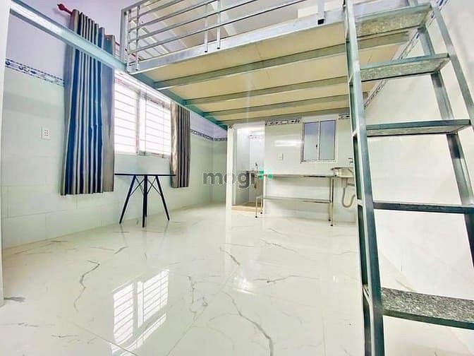 Hình ảnh Phòng mới xây ,gác cao rộng, thoáng