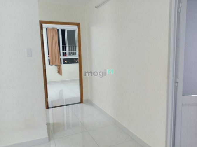 Hình ảnh Đang cần cho thuê CHCC Bông Sao 2 phòng ngủ, 1WC
