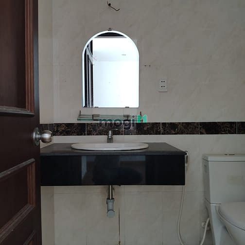 Hình ảnh ✔ Cho thuê CHCC GIAI VIỆT 82m 2pn 2wc - Rèm cửa