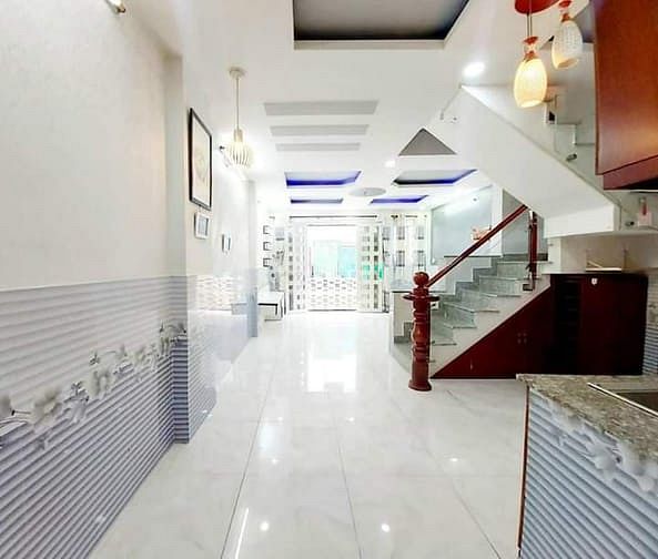 Hình ảnh Cho thuê nguyên căn 28b Phổ Quang, P2, Tân Bình