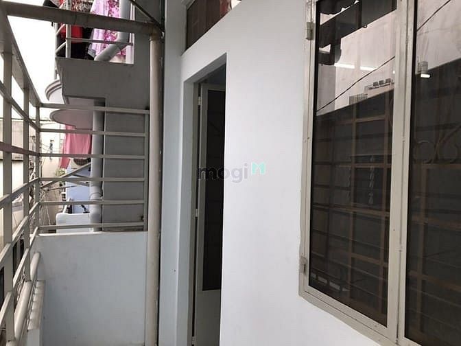 Hình ảnh Bán nhà Bùi Văn Ba – DTSD 36m2 – 1.05 tỷ