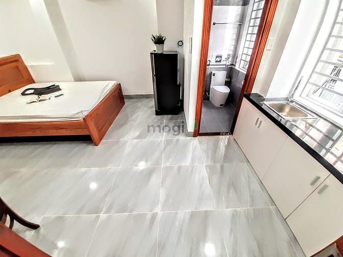Hình ảnh Mb6623 nạp rút nhanh chóng Studio Tân Bình đối diện Etown - Full NT gỗ cao cấp