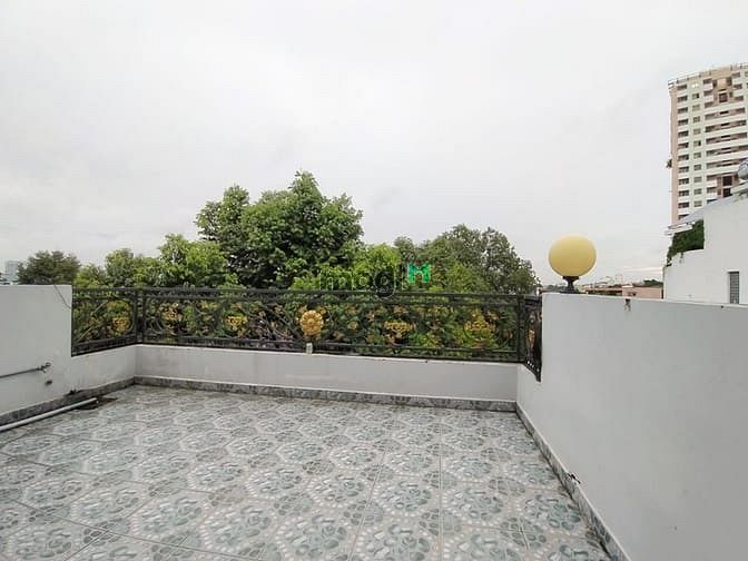 Hình ảnh Siêu phẩm Căn Hộ bancol thoáng mát sát bờ kè Trường Sa Quận 3