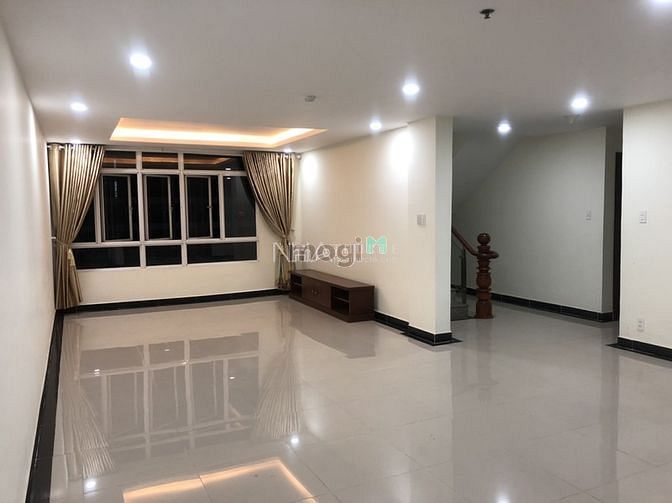 Hình ảnh ✔ Cần bán CHCC GIAI VIỆT 230m 3pn 2wc - Nhà trống