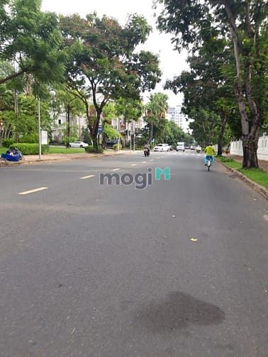 Hình ảnh Cần cho thuê gấp biệt thự Mỹ Thái, PMH, Q7, nhà mới sơn sửa