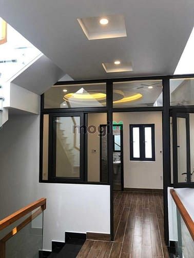 Hình ảnh Cho thuê nhà hẻm 7m Phan Đăng Lưu ngay Phan Xích Long