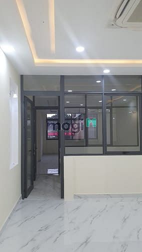 Hình ảnh Cho thuê nhà Sầm Sơn, Phường 4, Tân Bình, 4*16m, 1 trệt 2 lầu.