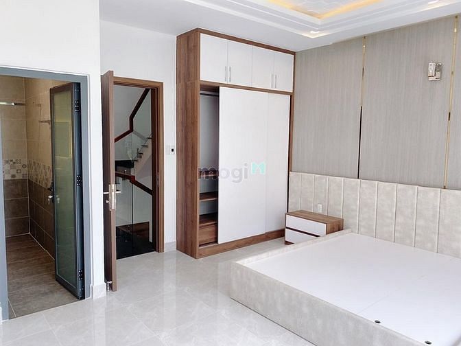 Hình ảnh Cho thuê biệt thự mini 9A Thăng Long, Phường 4, Quận Tân Bình. 300m2