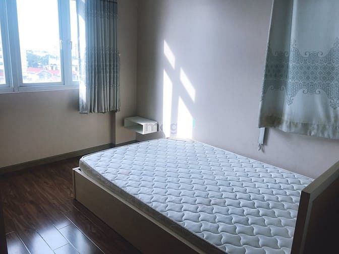 Hình ảnh ✔ Cho thuê CHCC TẢN ĐÀ COURT 75m 2pn 1wc - Nội thất đầy đủ