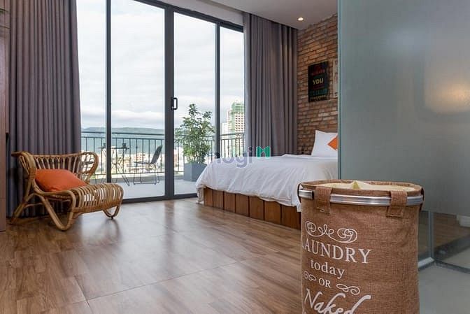 Hình ảnh Mb6623 nạp rút nhanh chóng Studio đẹp, view biển Phạm Văn Đồng - A572