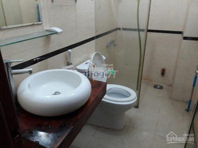 Hình ảnh Cho thuê nhà Cộng Hòa, Tân Bình, 5*15m, 1 trệt 2 lầu.