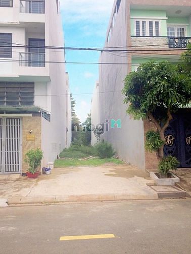 Hình ảnh Đất Bình Tân 180m2 (9x20m), giá chốt 5 tỷ 760 triệu, sổ hồng riêng, fu