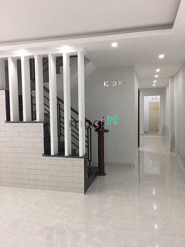 Hình ảnh Bán nhà đường Bùi Văn Ba – 79 m2 – 3.4 tỷ