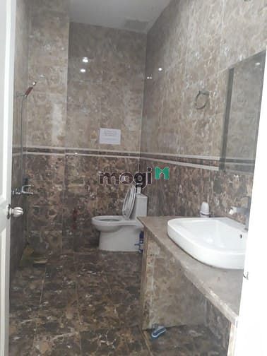 Hình ảnh Cho thuê nhà hxt Bình Lợi, Bình Thạnh, 10*17m, trệt 2 lầu.