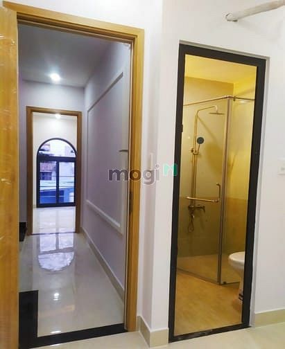Hình ảnh Nhà cho thuê giáp ranh quận 1  và Bình Thạnh 46b Nguyễn Cửu Vân