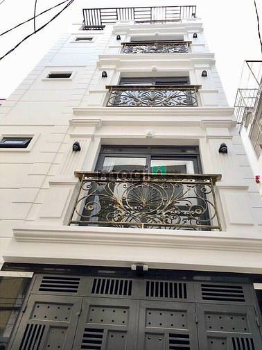 Hình ảnh Nhà cho thuê giáp ranh quận 1  và Bình Thạnh 46b Nguyễn Cửu Vân