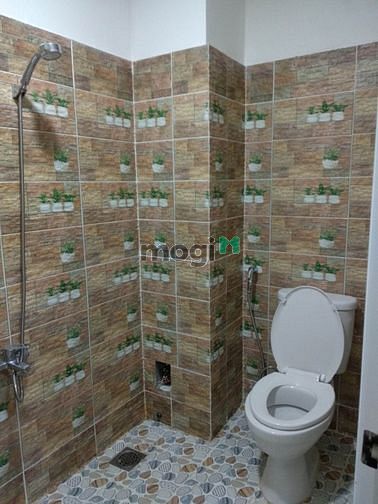 Hình ảnh Cho thuê Phòng MỚI Máy lạnh 20m2 chỉ 3.5tr, Lộc Phát 38 Đề Thám Q1