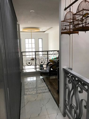 Hình ảnh Bán gấp nhà đường số Bình Thuận Quận 7 .