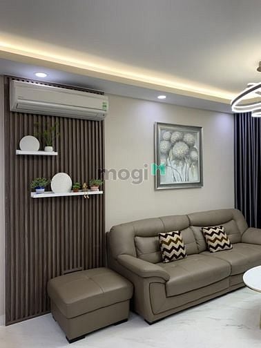 Hình ảnh Cần cho thuê CH Scenic Valley, 2PN, 2WC đầy đủ nội thất, view hồ bơi